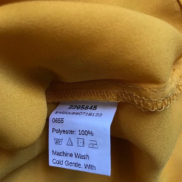 Mustard Yellow Blouse Lace Collar Accent - Picture 5 of 5